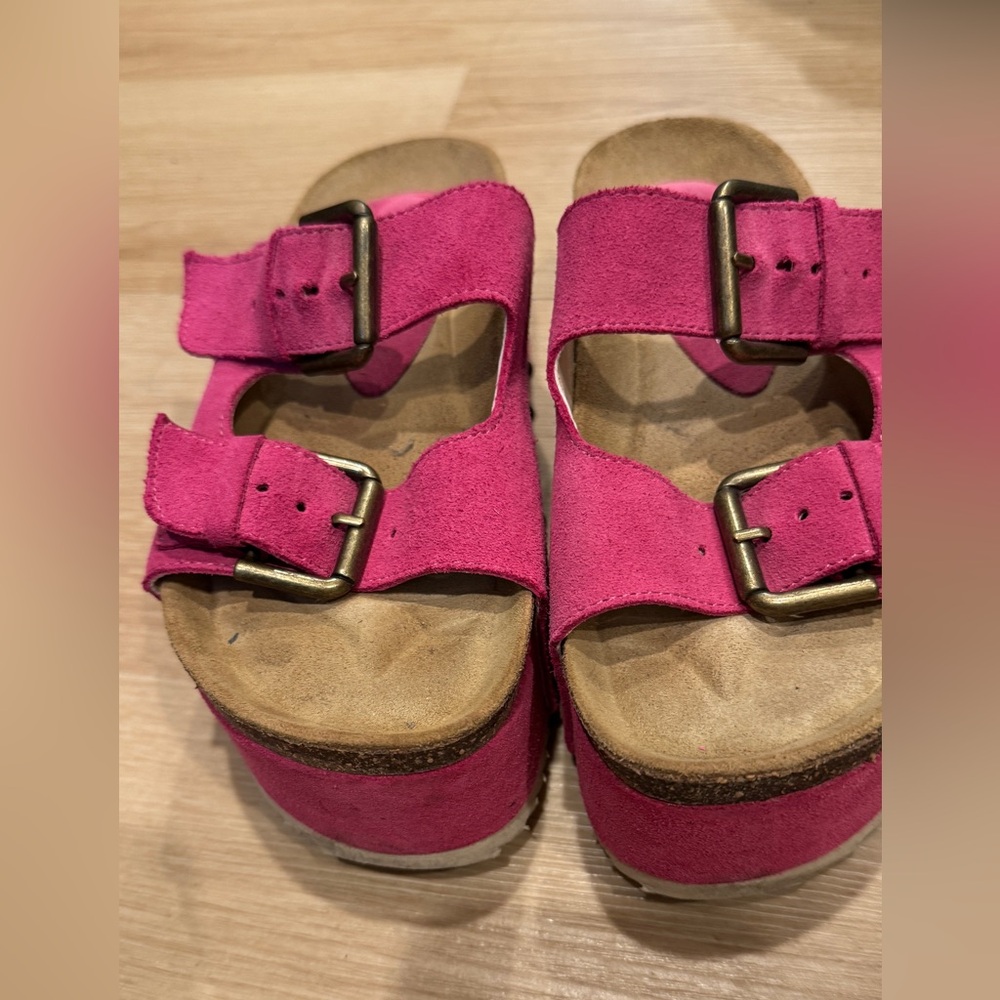 Platform suede, hot pink, Birkenstock like shoes